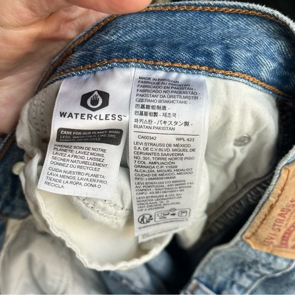 Levi’s 94 Baggy Distressed Jeans Size 29x31 Y2K Straight Leg Denim - Picture 10 of 13